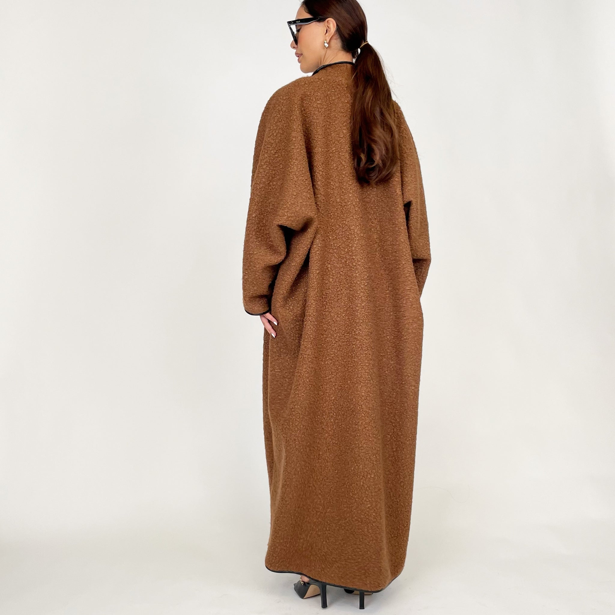 AW24 BROWN REVERSE COLLAR BLANKET ABAYA OVERCOAT