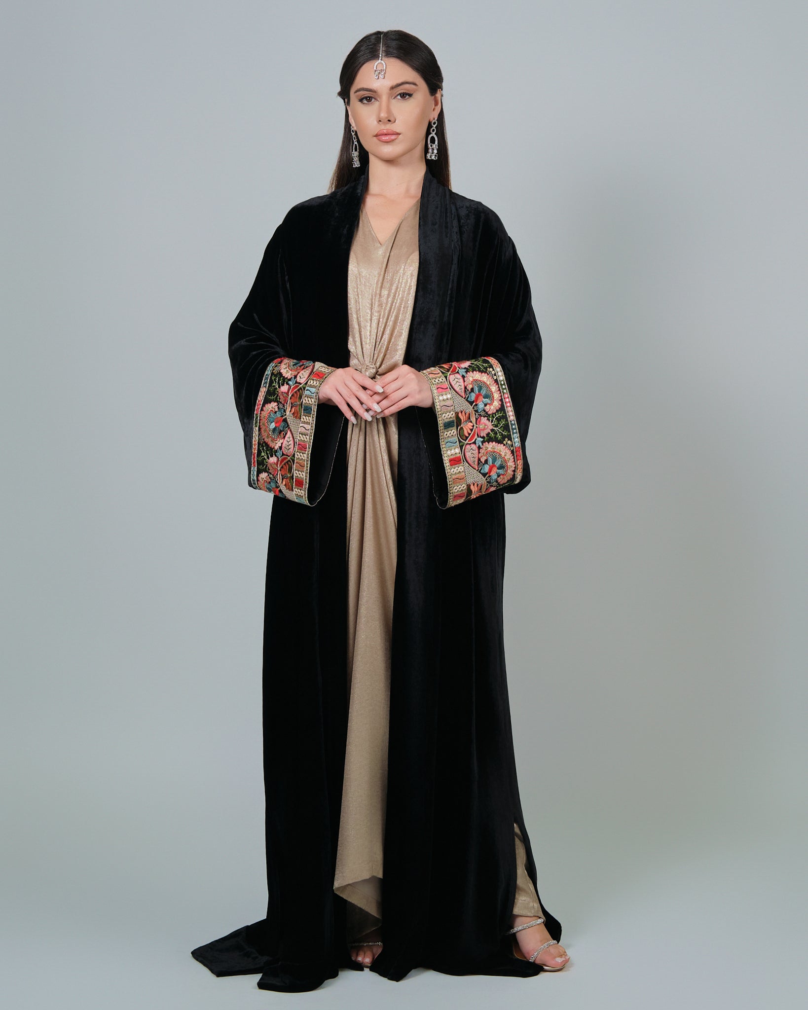 RAM25 BLACK SILK VELVET ABAYA